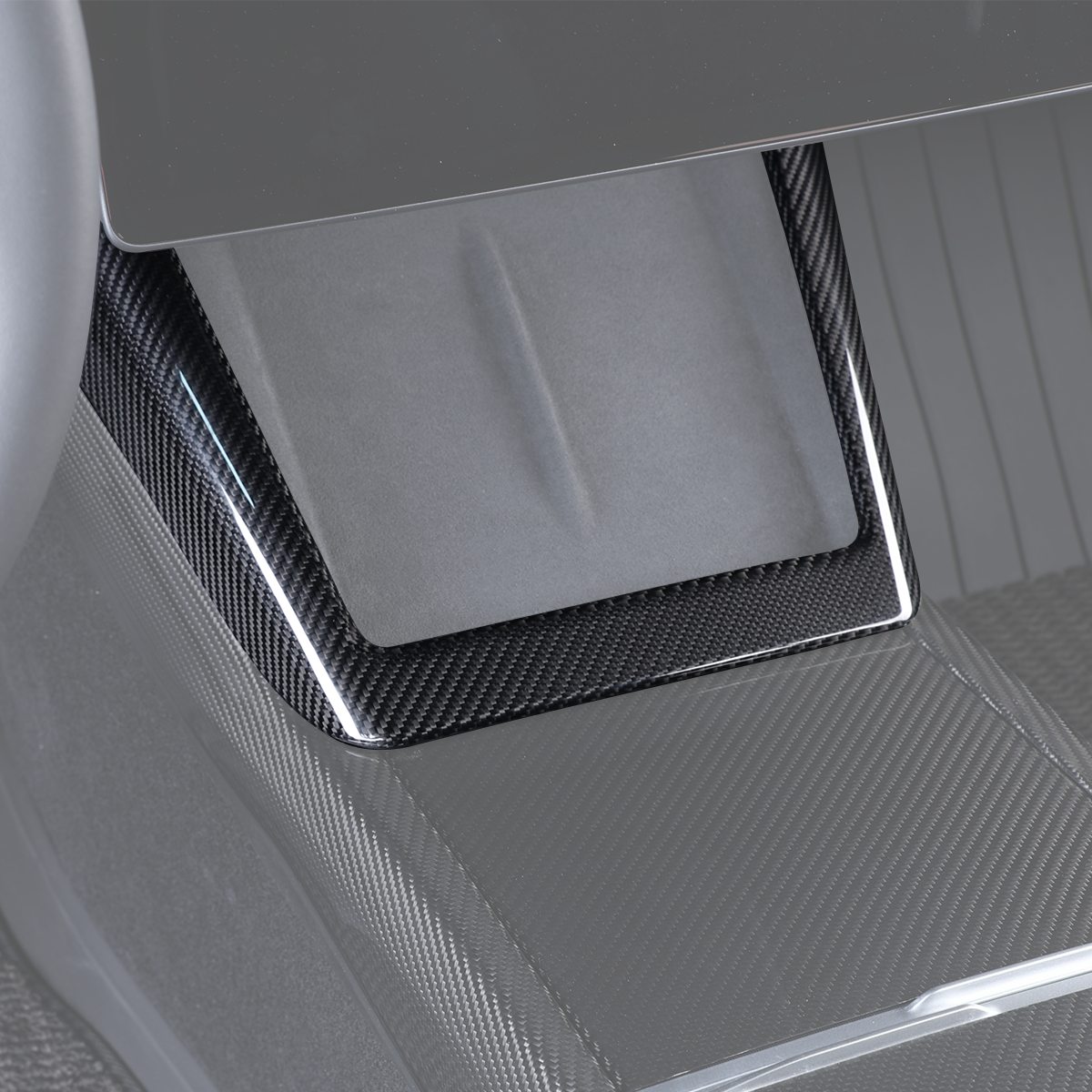 Tesla Model Y Juniper 2025 Center Console Phone Wireless Charging Pad Frame Trim Dry Carbon Fiber