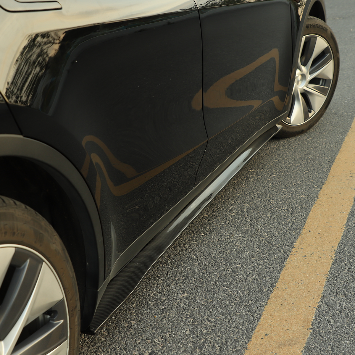 2020-2022 Tesla Model Y Side Skirts Lip Real Carbon Fiber