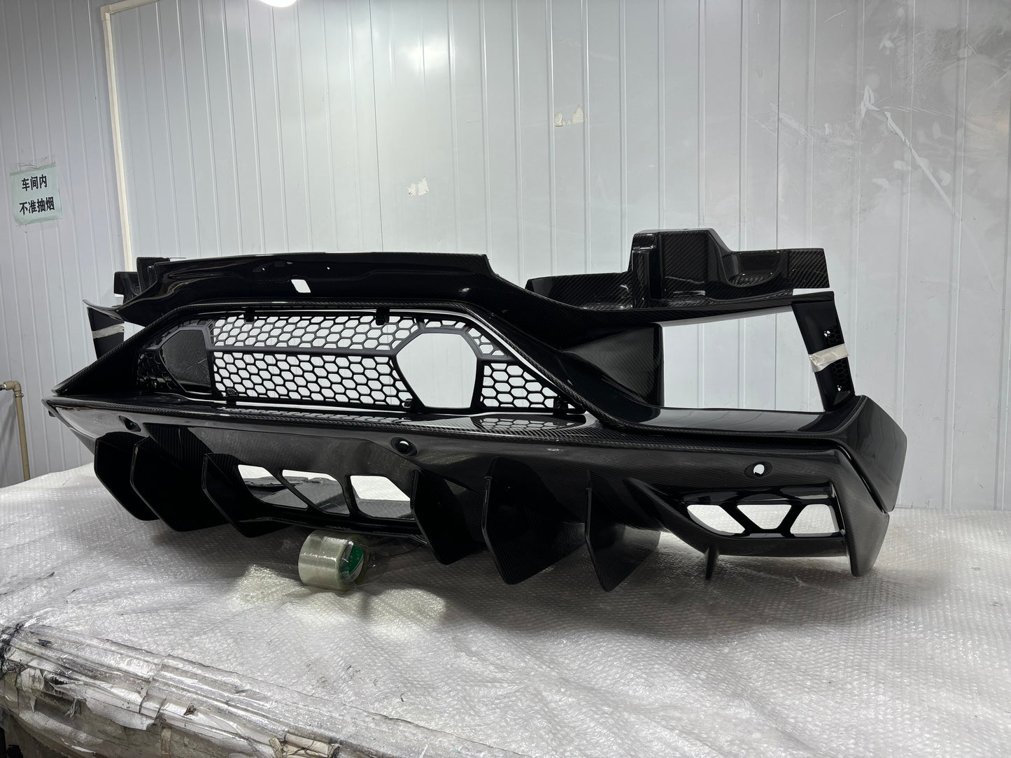 2019 Lamborghini Aventador SVJ Rear Bumper Lip Carbon fiber Replacement Style